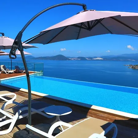 Bodrum Adabuku Luks 2+1 Ozel Plaj Ve Havuzlu Villa *