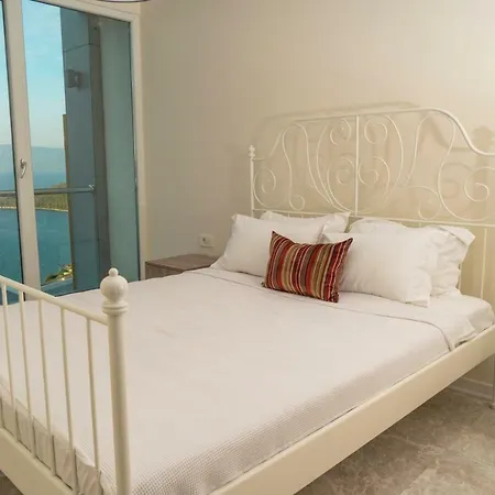 Bodrum Adabuku Luks 2+1 Ozel Plaj Ve Havuzlu Villa Bogazici