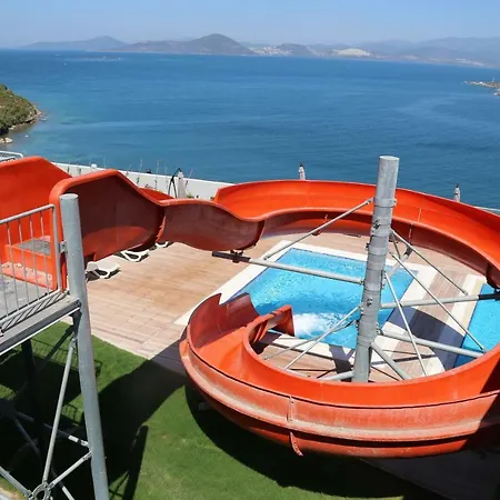 Bodrum Adabuku Luks 2+1 Ozel Plaj Ve Havuzlu Bogazici