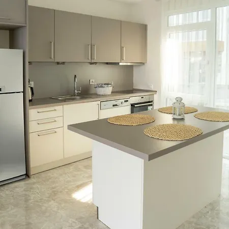 Bodrum Adabuku Luks 2+1 Ozel Plaj Ve Havuzlu Villa *